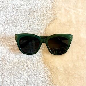 Max Studio Forest Green Sunglasses